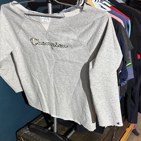 Champion Heather Gray Raglan Sleeve Top - Picture 3 of 5